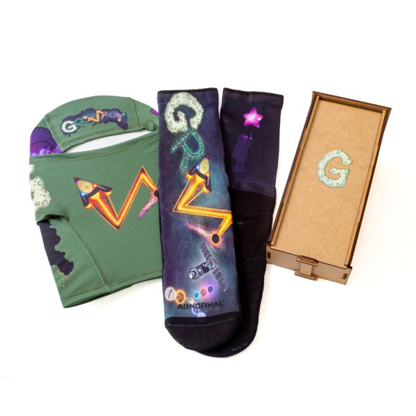 Gravity Gaia Green Space Mask/Gravity Galaxy socks
